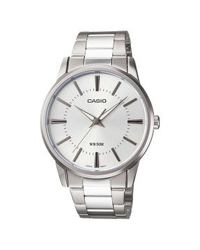 Walrus Invictus White Dial Day & Date Funtion Men