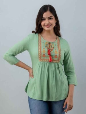 Women's stylish Tops