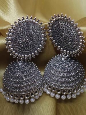 Best selling women's earrings