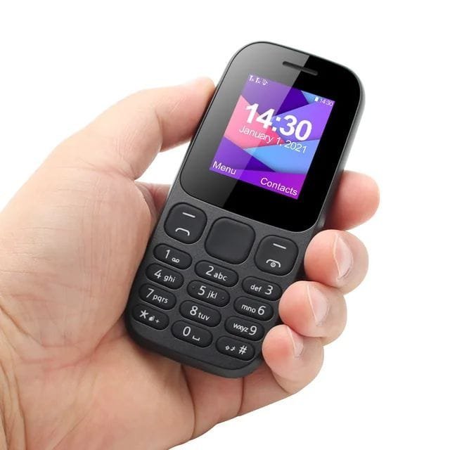 Wholesale X4 SIM Phone Speed Dial Magic Voice Auto Call Recorder FM Radio Flashlight Keypad phone