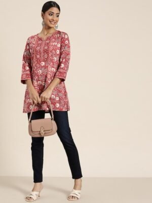 Rain & Rainbow Rose Floral Printed Sequinned Pure Cotton Sequinned Kurti