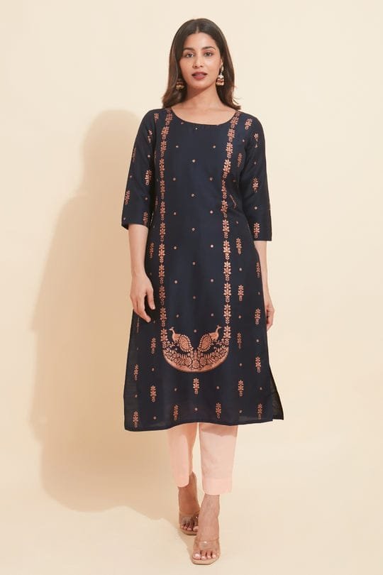 Latest And Trending Women kurtis