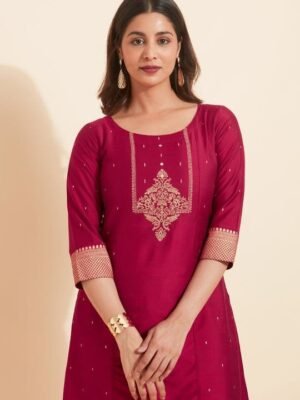 Latest And Trending Women kurtis