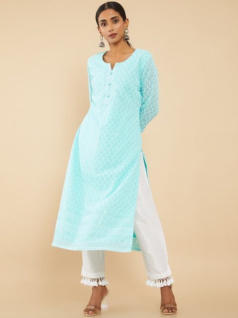Aakarsha Attractive Kurtis