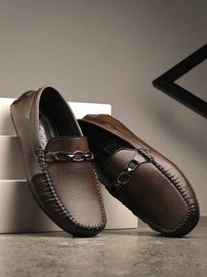 aadi Men Round Toe Comfort Insole Lightweight Loafers