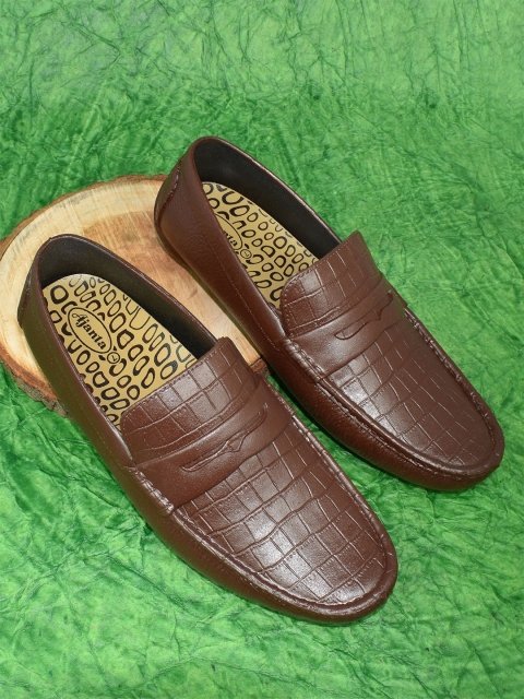 Ajanta Men Brown Printed Loafers