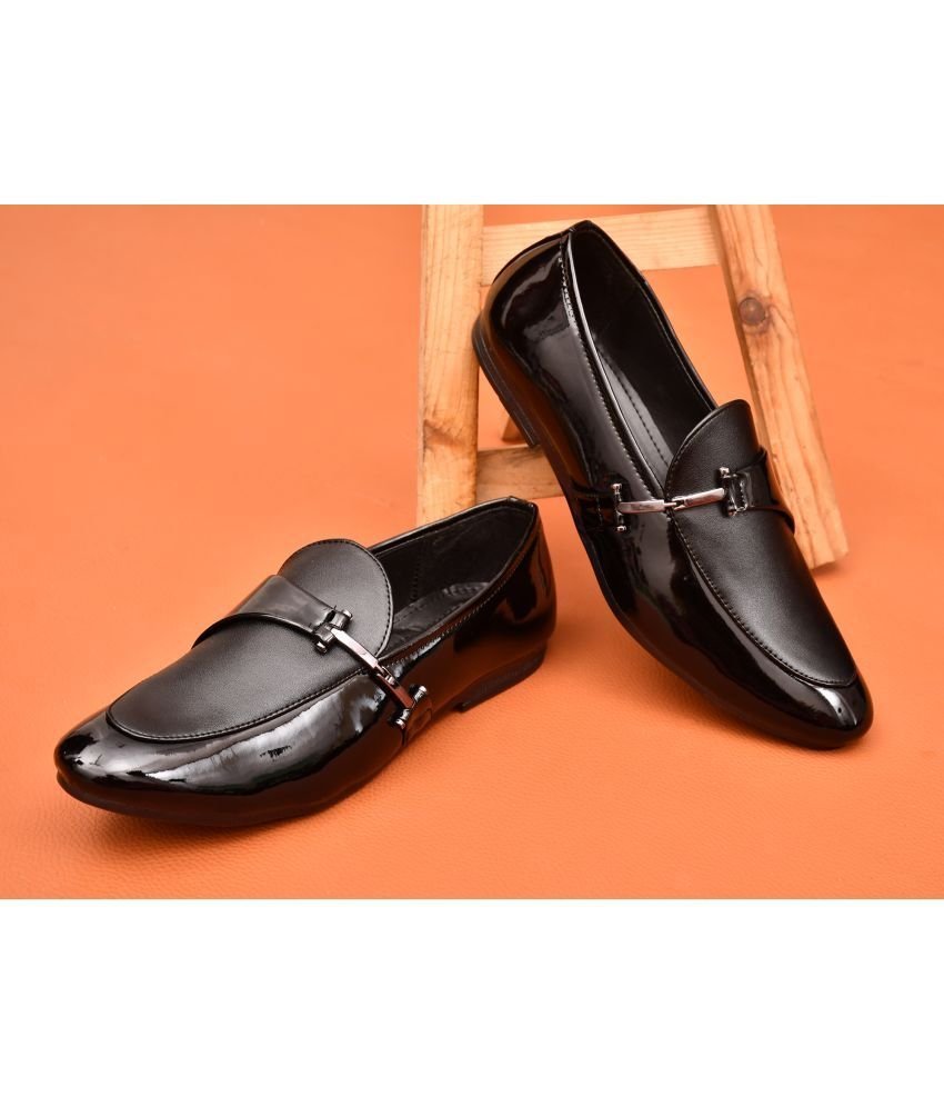 Akiko Black Men's Slip On Formal Shoes
