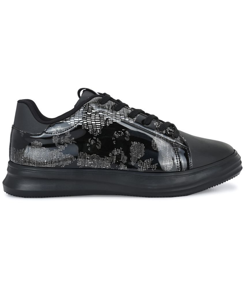 OFF LIMITS ODYSSEY - Black Men's Sneakers - Image 3