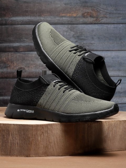 Best selling mens shoes