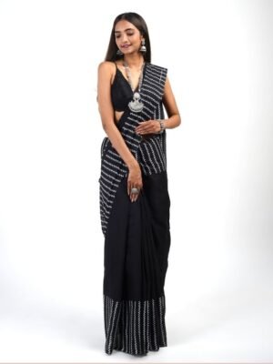 TEEJH Striped Pure Cotton Saree